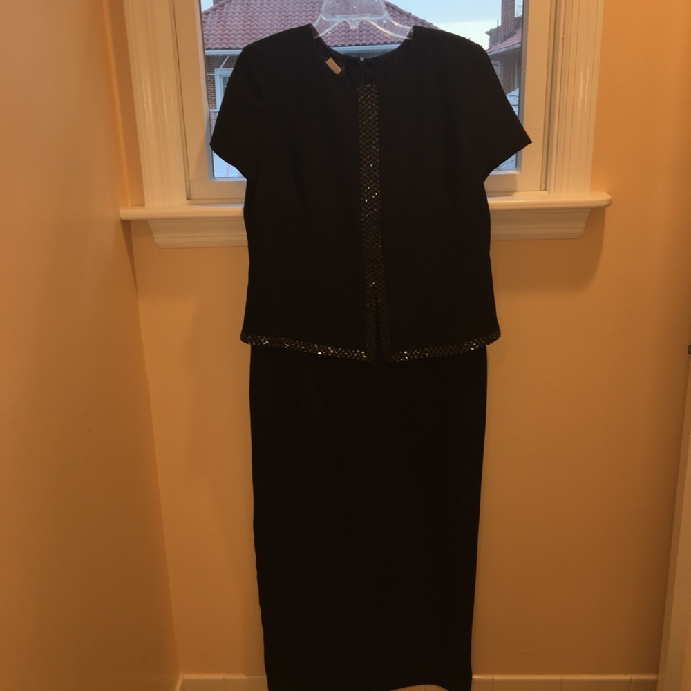 Danna Ricco black evening dress
